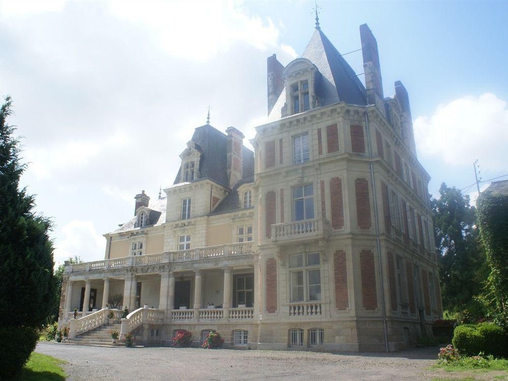 Bed and Breakfast Château Le Breil Cholet Exterior foto