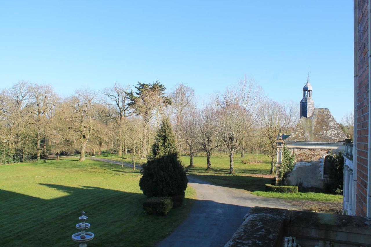 Bed and Breakfast Château Le Breil Cholet Exterior foto